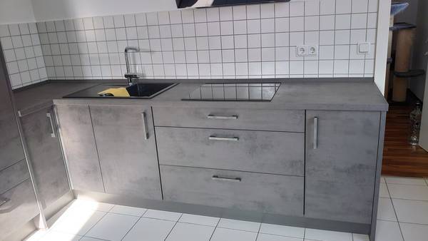 Wohnung zur Miete 700 € 3 Zimmer 87 m²<br/>Wohnfläche ab sofort<br/>Verfügbarkeit Elberfelder Str. Neviges-Siepen Velbert 42553