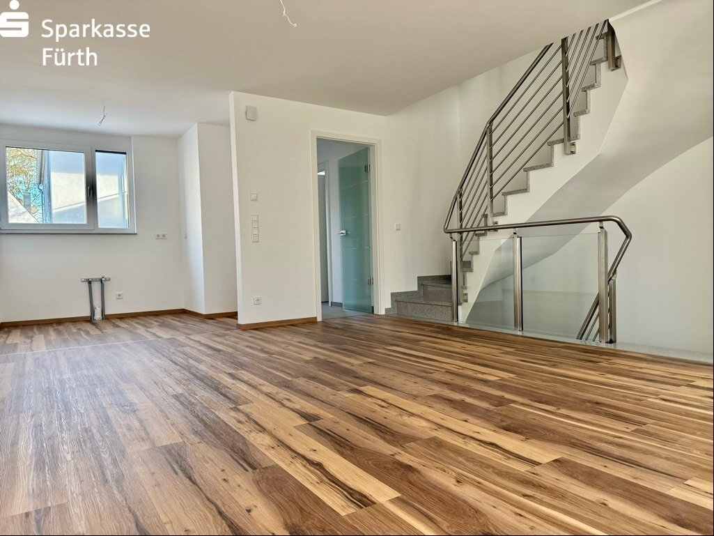 Reihenmittelhaus zum Kauf provisionsfrei 599.000 € 5 Zimmer 109,5 m²<br/>Wohnfläche 1 m²<br/>Grundstück Ronhof 151 Fürth 90765