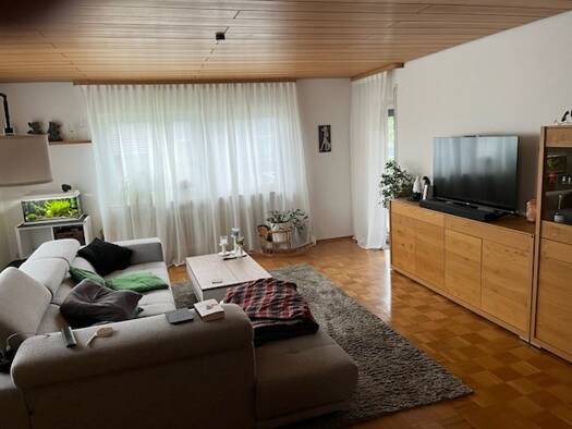 Wohnung zur Miete 900 € 5 Zimmer 120 m² Geschoss EG/2 frei ab 01.11.2025 Gemmingen Gemmingen 75050