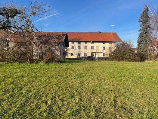 Grundstück zum Kauf 3.500 m² Grundstück Baugenehmigung vorhanden Rothweg 1 Lengdorf Rott am Inn 83543