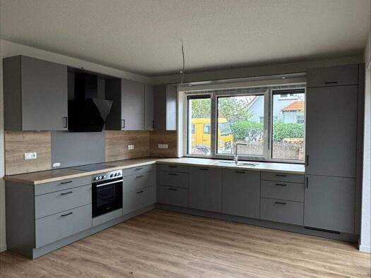 Reihenendhaus zur Miete - Erstbezug 1.400 € 4 Zimmer 106,3 m² 162 m² Grundstück Schwalbenstraße 37a Donnerschwee Oldenburg / Donnerschwee 26123