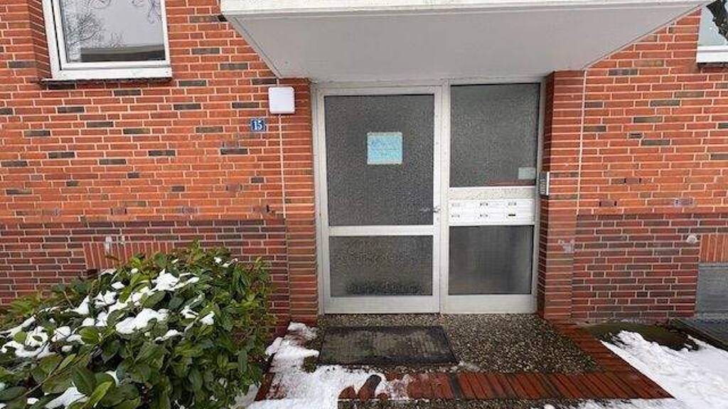 Wohnung zur Miete 654 € 3 Zimmer 77 m² EG Kurt-Schumacher-Ring 17 Brunsbüttel 25541