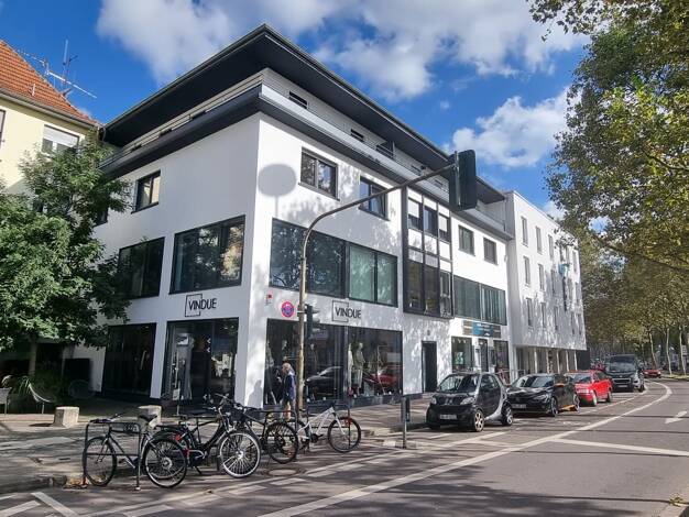 Wohn- und Geschäftshaus zum Kauf als Kapitalanlage geeignet 13 Zimmer 667 m² 252 m² Grundstück St Johann Saarbrücken 66111