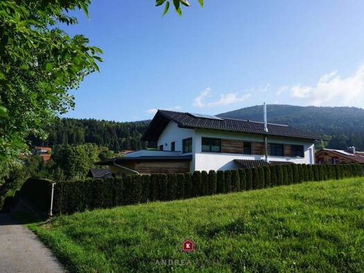 Haus zum Kauf 795.000 € 8 Zimmer 211 m² 715 m² Grundstück Bodenmais Bodenmais 94249