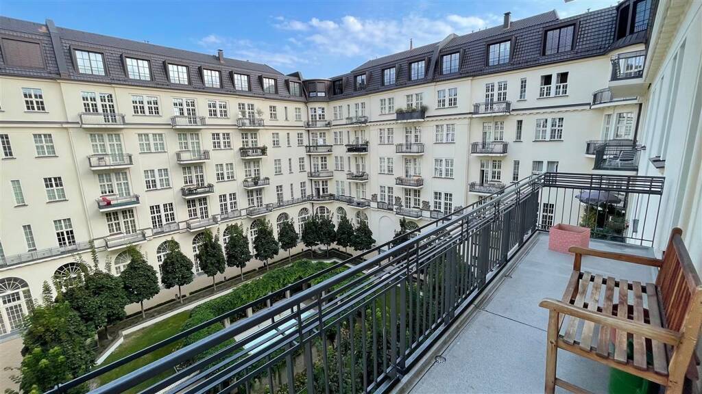 Wohnung zum Kauf 1.425.000 € 4 Zimmer 135 m² 3. Geschoss Kurfürstendamm 193 Charlottenburg Berlin 10707