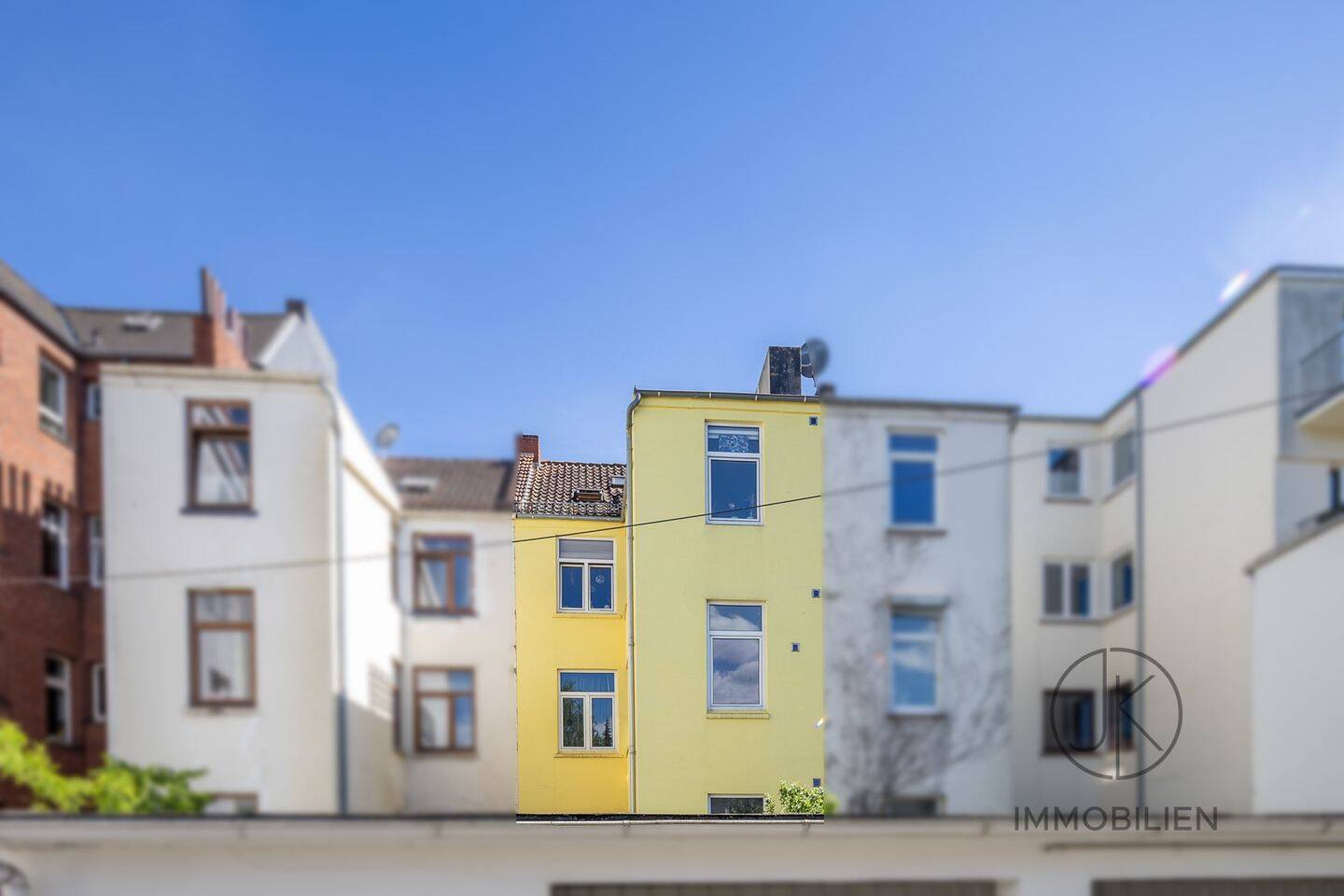 Property thumbnail 2