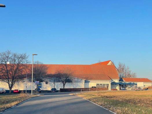 Verkaufsfläche zur Miete 5.900 € 1 Zimmer 1.467 m² Verkaufsfläche Falkenstein 08223