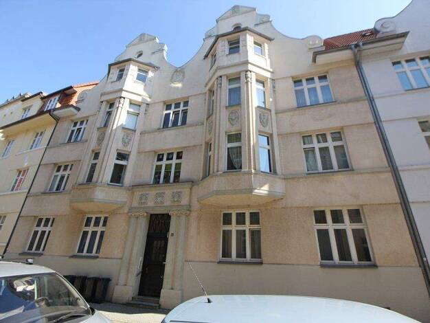 Wohnung zur Miete 1.100 € 4 Zimmer 122 m² frei ab 01.01.2026 Schelfstadt Schwerin 19055