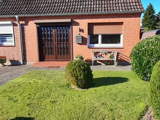 Reihenhaus zur Miete 600 € 2 Zimmer 60 m² frei ab sofort Grabau 23845