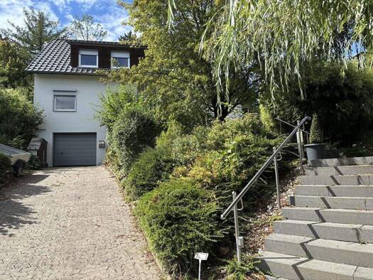 Einfamilienhaus zum Kauf 399.000 € 8 Zimmer 170 m² 1.770 m² Grundstück Bad Gandersheim 37581