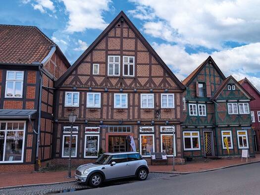 Gewerbeobjekt zum Kauf als Kapitalanlage geeignet 245.000 € 255 m² 1.051 m² Grundstück Breite Straße 51 Bleckede 21354