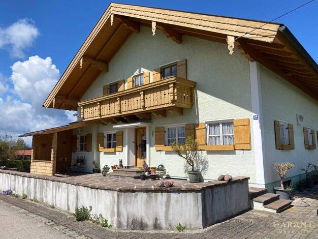 Mehrfamilienhaus zum Kauf 710.000 € 8 Zimmer 210 m² 1.381 m² Grundstück Kothaich Kirchanschöring 83417