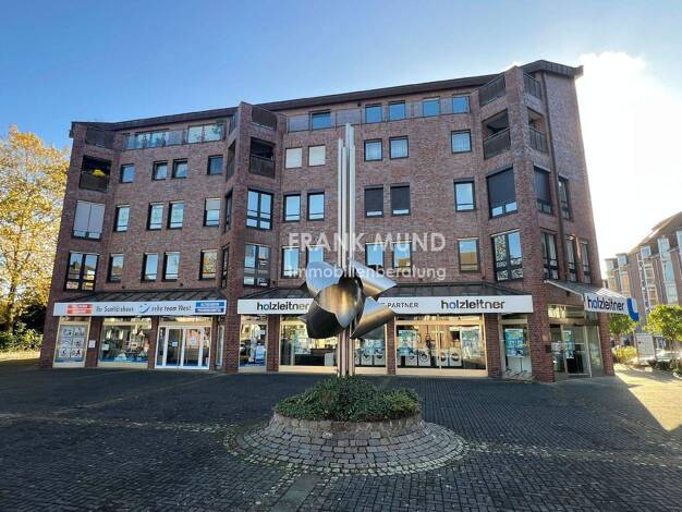 Laden zur Miete provisionsfrei 4.200 € 640 m² Verkaufsfläche Stadtmitte Nord 41061