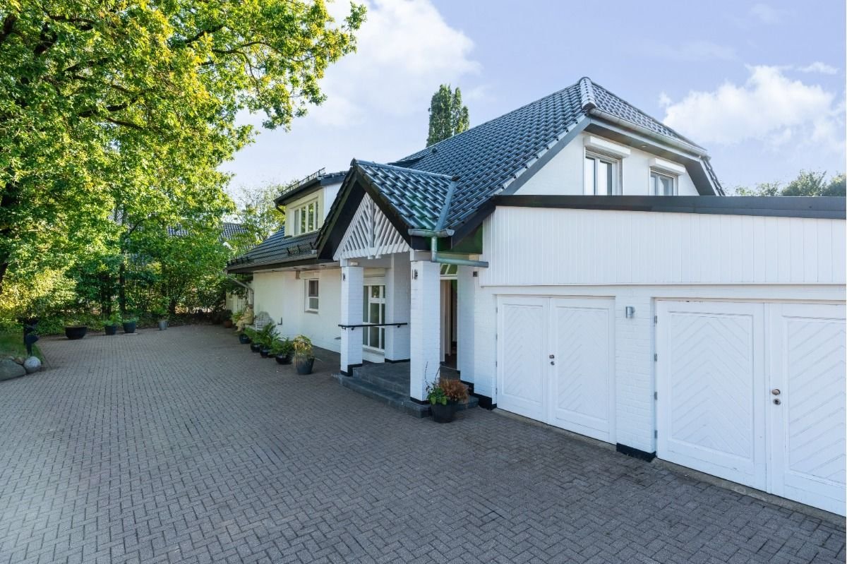 Einfamilienhaus zum Kauf 799.000 € 7 Zimmer 234,7 m²<br/>Wohnfläche 923 m²<br/>Grundstück Kaltenkirchen 24568