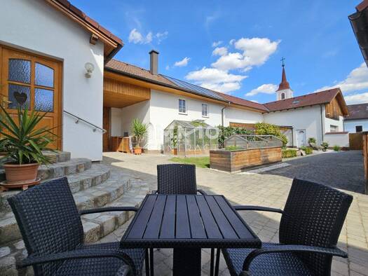 Haus zum Kauf 569.000 € 11 Zimmer 373,2 m² 1.463 m² Grundstück Schwarzenau 3900