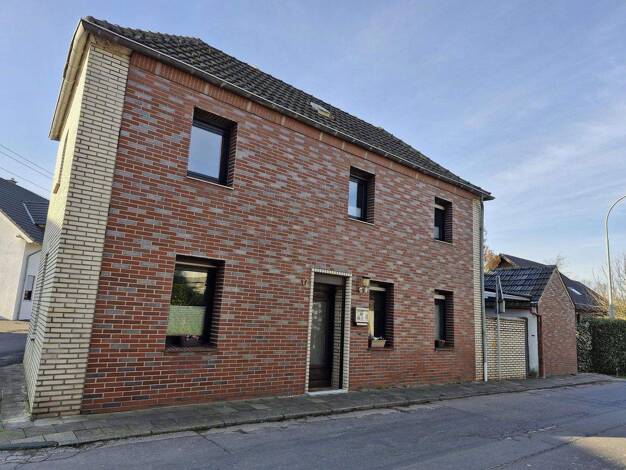 Einfamilienhaus zum Kauf provisionsfrei 155.000 € 4 Zimmer 70 m² 178 m² Grundstück Pieper 17 Schaag Nettetal 41334