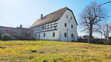 Mehrfamilienhaus zum Kauf 99.700 € 7 Zimmer 170 m² 1.259 m² Grundstück Niederlommatzsch Diera-Zehren 01665