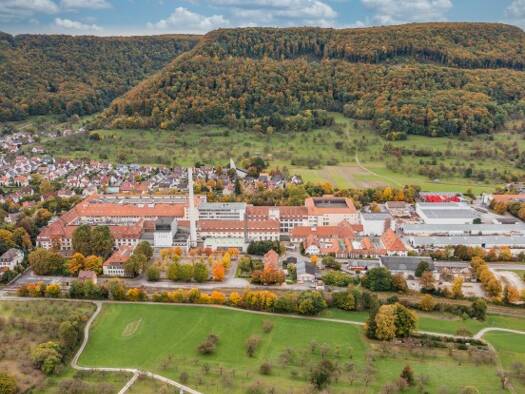 Halle/Industriefläche zur Miete provisionsfrei 6.780 m² Lagerfläche teilbar von 200 m² bis 6.780 m² Oberlenningen Lenningen 73252