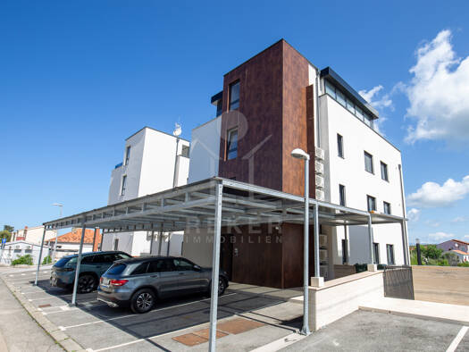 Haus zum Kauf 2.600.000 € 14 Zimmer 414 m² 410 m² Grundstück Petrčane 23000