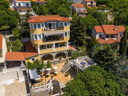 Haus zum Kauf 2.200.000 € 11 Zimmer 700 m² Smokvica Krmpotska, Novi Vinodolski Novi Vinodolski
