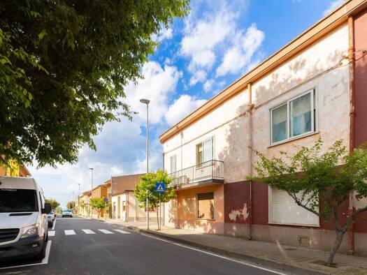 Haus zum Kauf 85.000 € 7 Zimmer 253 m² 150 m² Grundstück Suni 09090