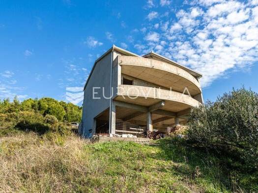 Haus zum Kauf 450.000 € 5 Zimmer 300 m² Tugare Omiš