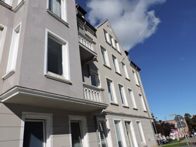 Wohnung zur Miete 889 € 4,5 Zimmer 113,5 m² 1. Geschoss Husumer Straße 2 Südstadt - Martinsberg Flensburg 24941