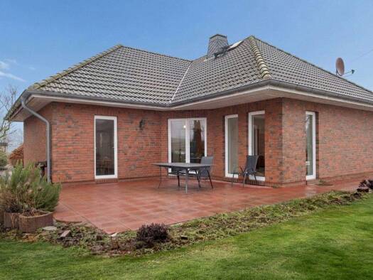 Bungalow zum Kauf 369.000 € 3,5 Zimmer 98 m² 1.506 m² Grundstück Elmenhorst Kalkhorst 23948