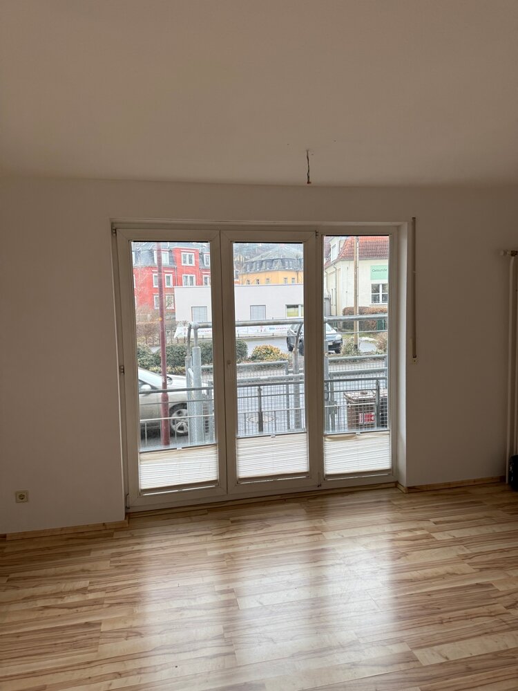 Wohnung zur Miete 615 € 3 Zimmer 82 m²<br/>Wohnfläche EG<br/>Geschoss 01.03.2025<br/>Verfügbarkeit Freital Freital 01705