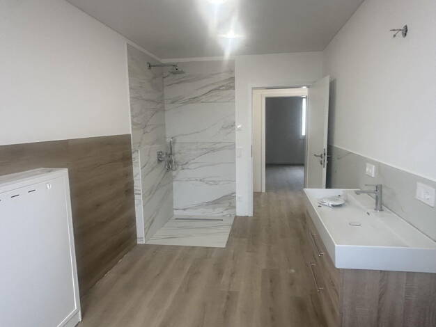 Wohnung zur Miete - Erstbezug 1.309 € 3 Zimmer 93,5 m² 1. Geschoss frei ab 01.11.2025 Jockgrim 76751