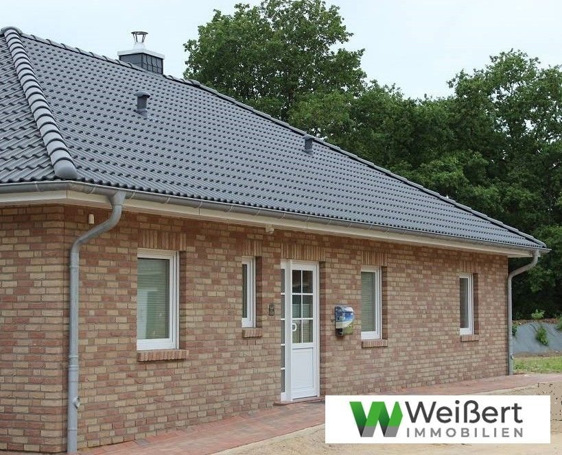 Bungalow zum Kauf 364.750 € 4,5 Zimmer 130 m²<br/>Wohnfläche 692 m²<br/>Grundstück Sankt Michaelisdonn 25693