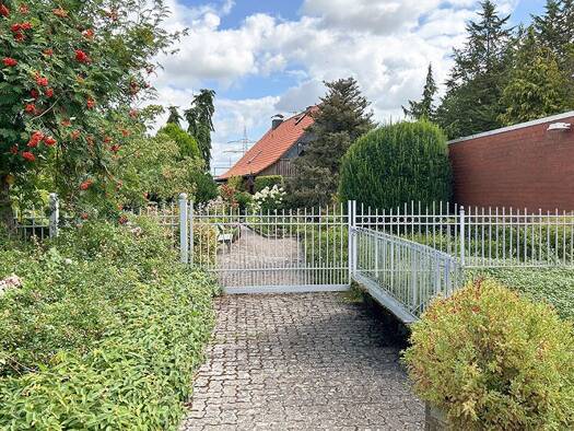 Büro zum Kauf 420.000 € 226 m² Bürofläche Sehnde Sehnde 31319