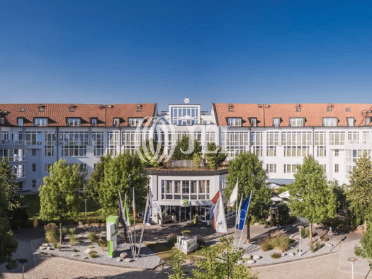 Bürofläche zur Miete provisionsfrei 14,50 € 2.427 m² Bürofläche teilbar ab 265 m² Unterhaching 82008