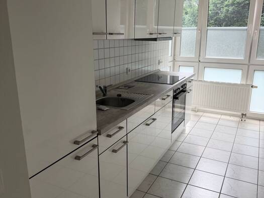 Wohnung zur Miete 799 € 1 Zimmer frei ab sofort Rellingen 25462