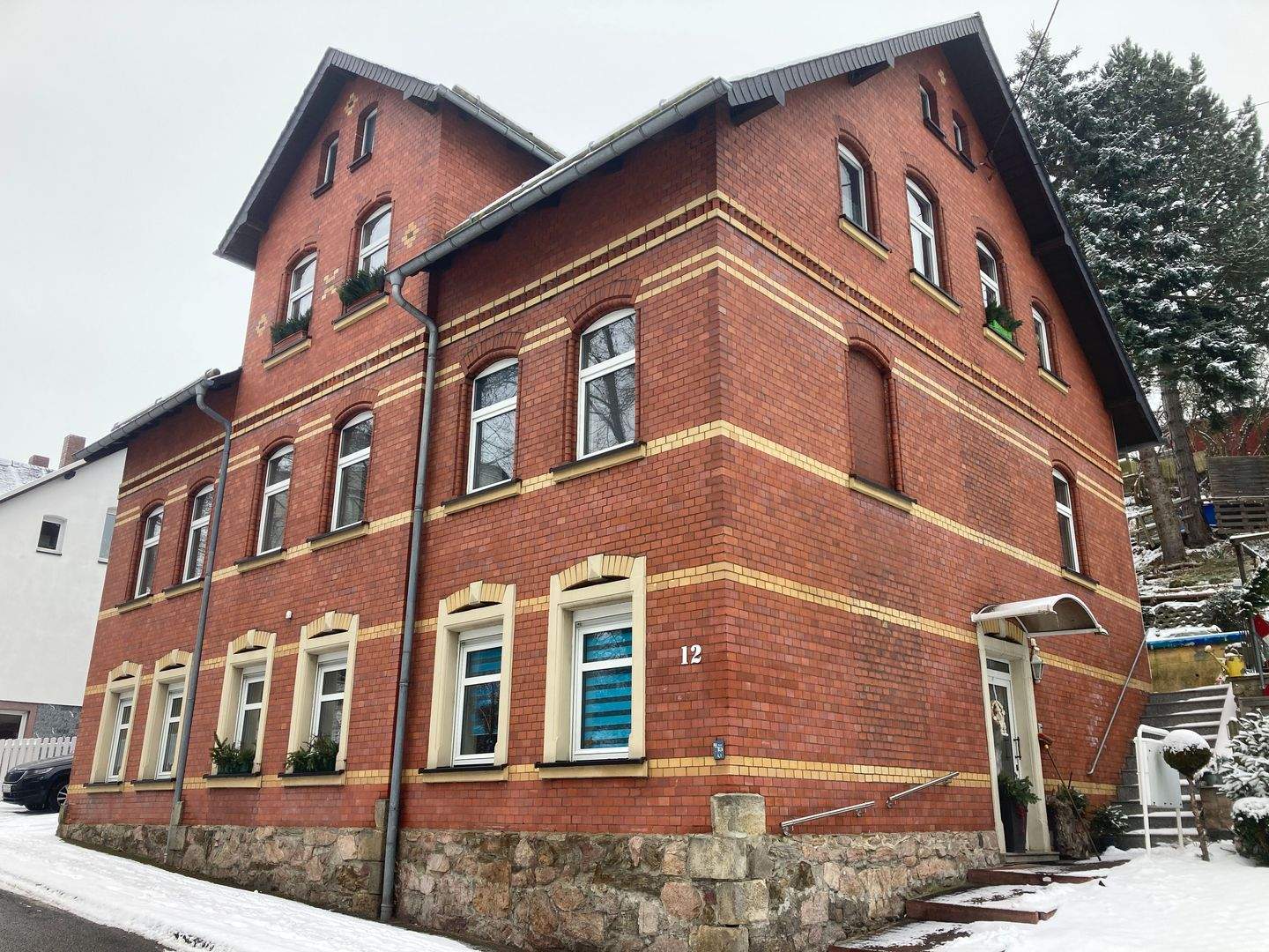 Immobilie in Wilkau-Haßlau - Zweifamilienhaus in Wilkau Haßlau - Bild 1