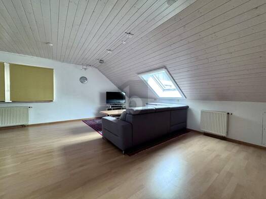 Gewerbeobjekt zum Kauf als Kapitalanlage geeignet 370.000 € 7 Zimmer 159 m² 481 m² Grundstück Schliengen Schliengen 79418