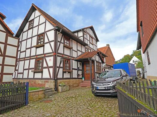 Einfamilienhaus zum Kauf 99.000 € 7 Zimmer 150 m² 733 m² Grundstück Helsa Helsa 34298