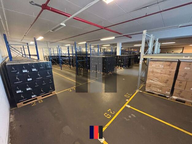 Lagerhalle zur Miete 3 € 1.762,9 m² Lagerfläche teilbar ab 781,6 m² Ahrensburg 22926