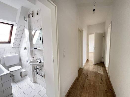 WG-Zimmer zur Miete 509 € 3 Zimmer 62,7 m² 3. Geschoss Schönianstraße 34 Geestemünde Bremerhaven 27570