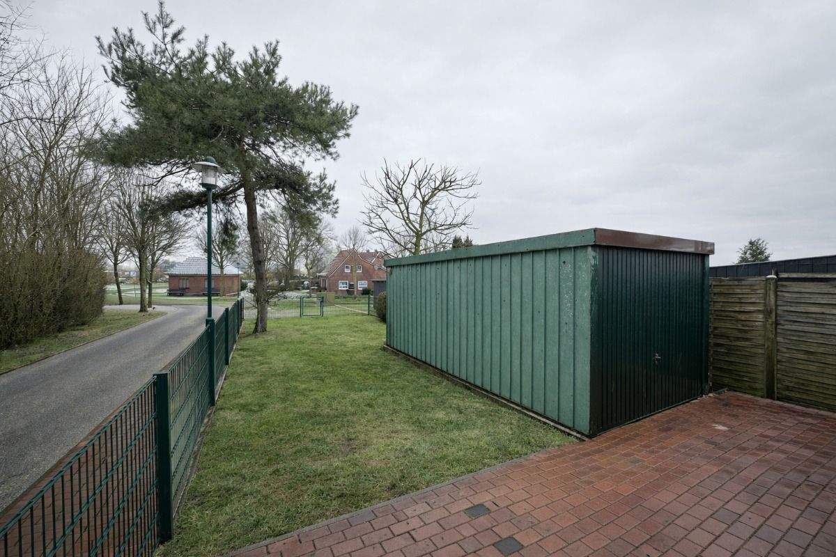 Immobilie in Krummhörn - "Sofort beziehbare Doppelhaushälfte in Eilsum - Möbliertes Ferienhaus mit eingezäuntem Garten - Bild 1