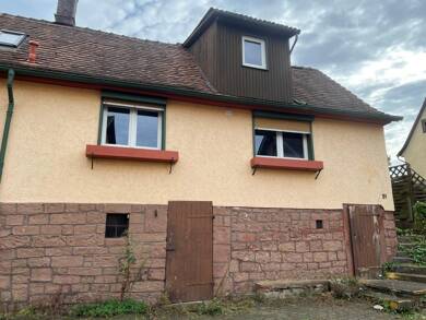 Einfamilienhaus zum Kauf 249.000 € 7 Zimmer 140 m² 977 m² Grundstück Büdingen Büdingen 63654