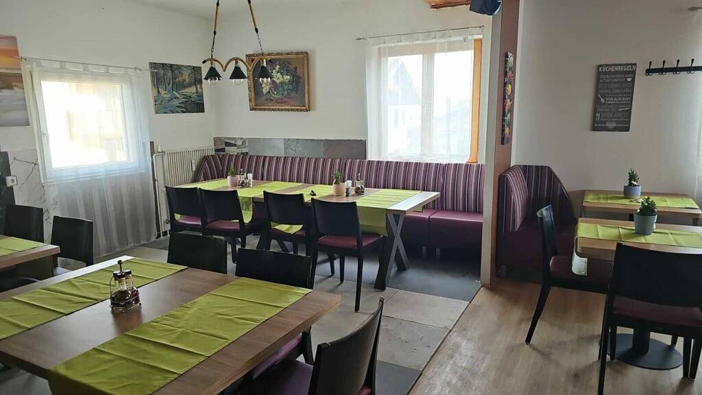 Mehrfamilienhaus zum Kauf als Kapitalanlage geeignet 700.000 € 441 m² 477 m² Grundstück Bernbeuren 86975