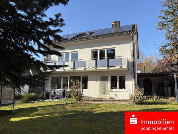 Einfamilienhaus zum Kauf 665.000 € 7 Zimmer 200 m² 741 m² Grundstück Stadtgebiet Göppingen 73033