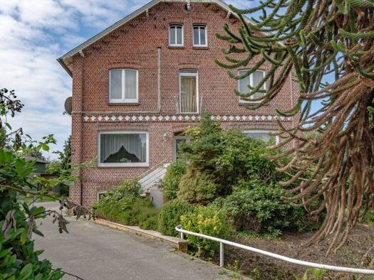 Mehrfamilienhaus zum Kauf 1.650.000 € 9 Zimmer 351 m² 10.913 m² Grundstück frei ab sofort Grünendeich 21720
