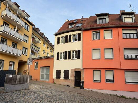 Mehrfamilienhaus zum Kauf als Kapitalanlage geeignet 485.000 € 88 m² 40 m² Grundstück Sebald Nürnberg 90403