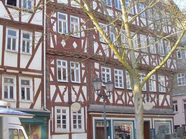 Wohnung zur Miete 850 € 5 Zimmer 104 m² 2. Geschoss Kornmarkt 4 Herborn Herborn 35745