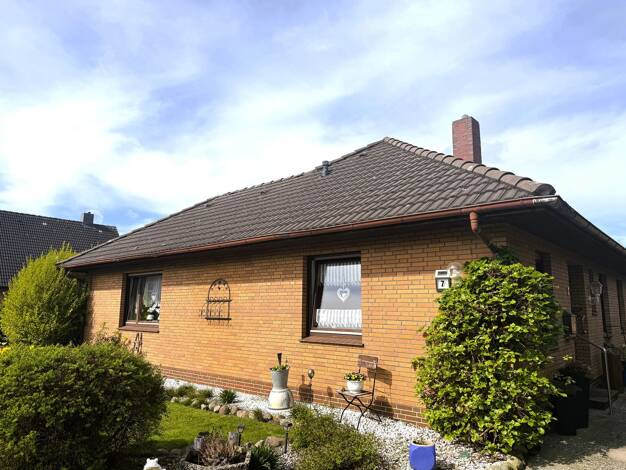 Bungalow zum Kauf 198.000 € 5 Zimmer 116 m² 815 m² Grundstück Peter-Rosegger-Straße 7 Friedrich-August-Hütte Nordenham 26954