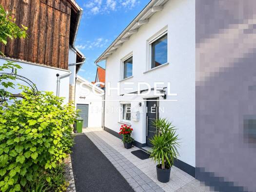Doppelhaushälfte zur Miete 990 € 4 Zimmer 142 m² 375 m² Grundstück Theisenort Küps 96328