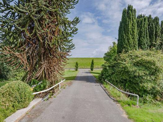 Grundstück zum Kauf 1.650.000 € 10.913 m² Grundstück frei ab sofort Grünendeich 21720