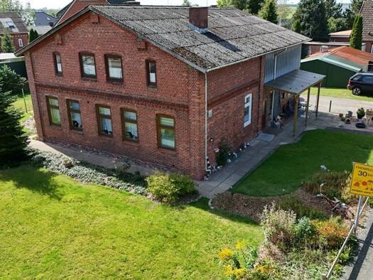 Einfamilienhaus zum Kauf 249.000 € 6 Zimmer 142,3 m² 1.527 m² Grundstück Averlak 25715